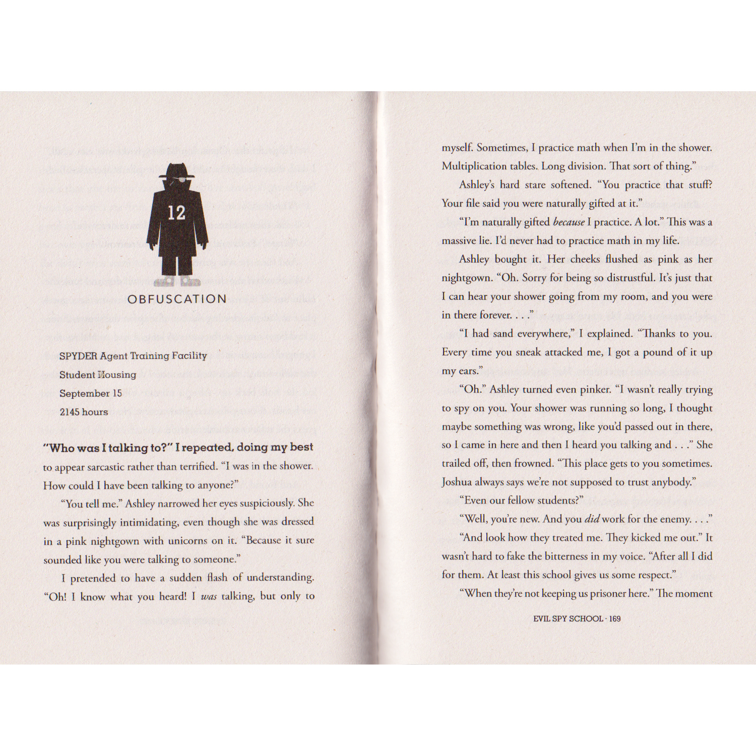 The Spy School Vs. Spyder 11冊 Amazon.com: Spy School vs. SPYDER (Boxed Set): The Mission